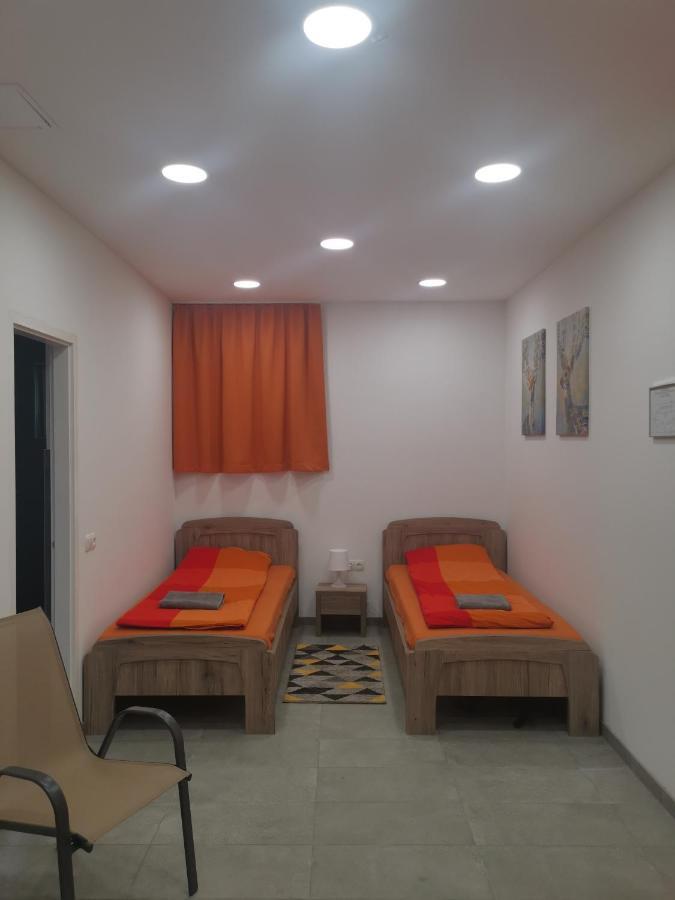 Apartament Podlovics Tanya Panzio Kemecse Zewnętrze zdjęcie