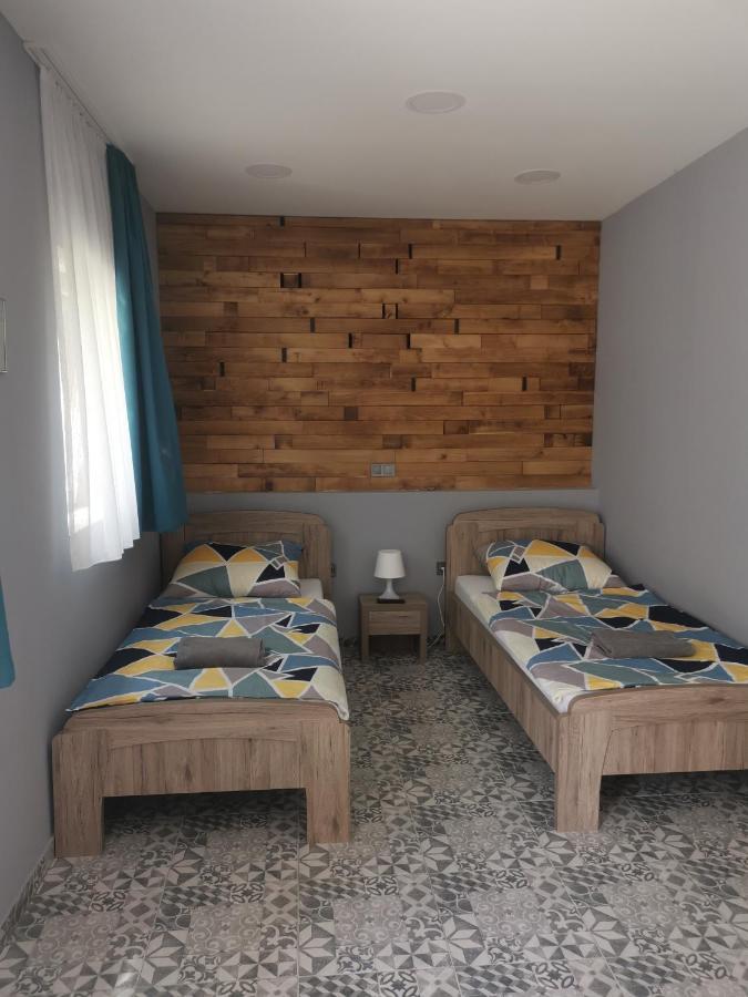 Apartament Podlovics Tanya Panzio Kemecse Zewnętrze zdjęcie