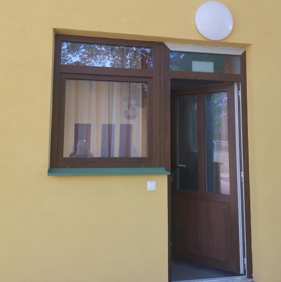 Apartament Podlovics Tanya Panzio Kemecse Zewnętrze zdjęcie
